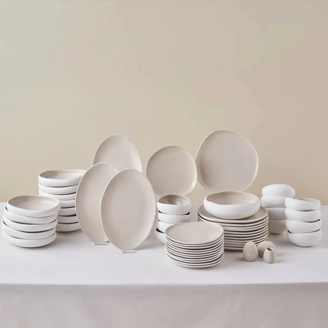 Karaca Cupid Earth 55 Parça Stoneware 12 Kişilik Modern Yemek Takımı